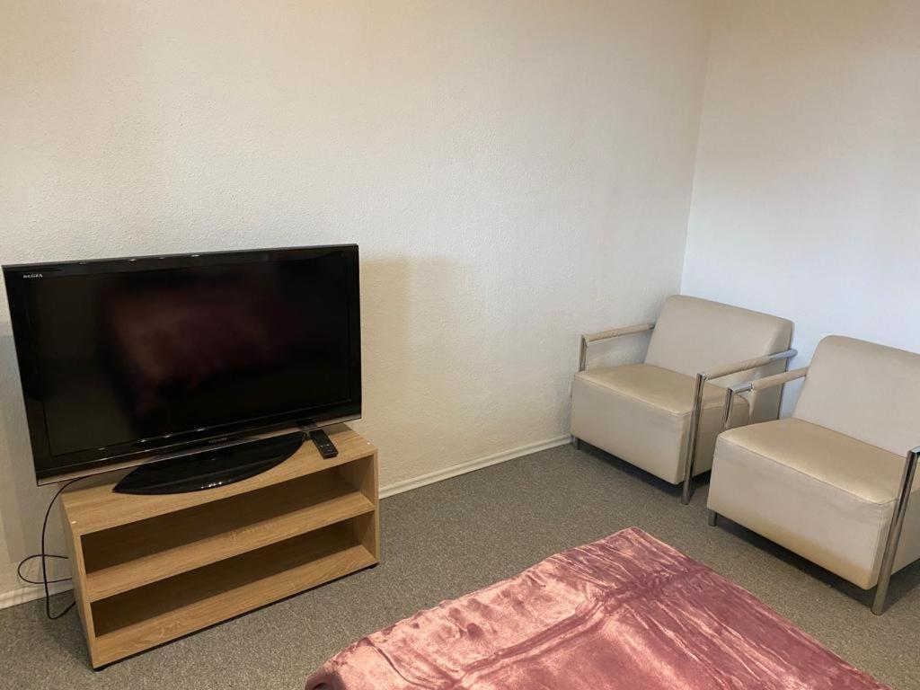 Nahe An Der City Fuer Monteure Und Fuer Urlauber Pforzheim Bagian luar foto